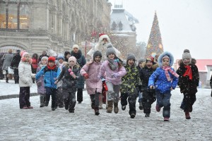 Снег в Москве.