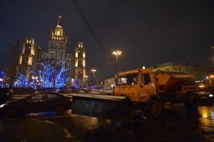 Снегоуборочные машины на Садовом.