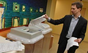 В Москве стартовали предварительные выборы единороссов