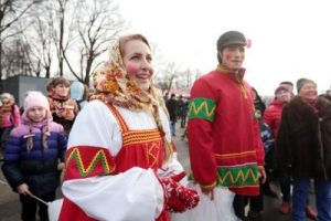 Бесплатные экскурсии будут организованы во время гуляний на Масленицу. Фото: "Вечерняя Москва"