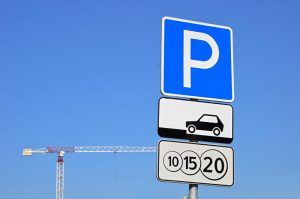 Автомобилисты смогут исправлять ошибки при оплате парковки в Москве. Фото: Анна Быкова