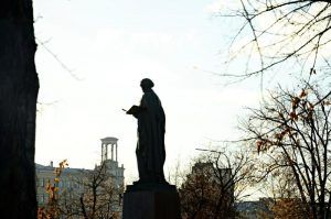 Два памятника отреставрируют в районе к 2021 году. Фото: Анна Быкова