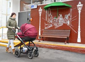 Подъезды четырех домов района отремонтируют в марте. Фото: Александр Кожохин, «Вечерняя Москва»