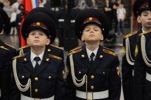 Ученики кадетского класса школы №1231 приняли участие в патриотическом мероприятии. Фото: архив, «Вечерняя Москва»
