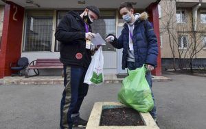 В волонтеры акции «Мы вместе» зарегистрировались более 12 тыс москвичей. Фото: сайт мэра Москвы