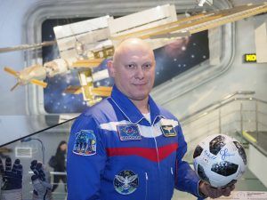 Космонавт-испытатель Олег Артемьев призвал серьёзно относиться к COVID-19