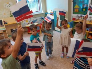День флага России отметили в школе №1231. Фото: официальная страница школы в социальных сетях