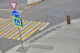 Движение наземного транспорта ограничат на территории Садового кольца. Фото: Анна Быкова, «Вечерняя Москва»