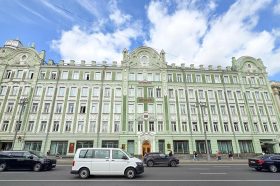Историческую гравировку нашли в ходе реставрации здания района Арбат. Фото: пресс-служба Департамента культурного наследия города Москвы