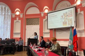 Сотрудник школы №1231 посетил педагогический кинофорум. Фото: страница школы №1231 имени Василия Поленова в социальных сетях