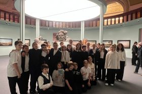 Ученики школы №1234 посетили выставку «Образ Москвы в русском искусстве». Фото: страница школы №1234 в социальных сетях.