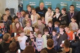 Ученики школы №1231 приняли участие в зимнем соревновании бассейна «Чайка». Фото: страница школы №1231 имени Василия Поленова в социальных сетях.