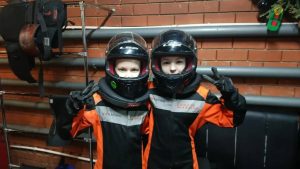 Воспитанники кадетских и армейских классов соревновались на трассе автомото клуба. Фото: официальная страница школы №518 в социальных сетях